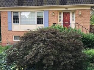 819 S Stafford St, Arlington, VA 22204
