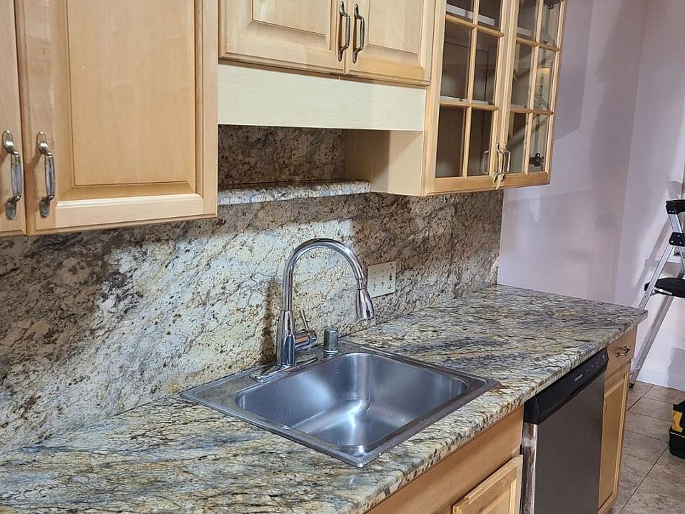 1st image of 4890 Hamilton Ave APT 7