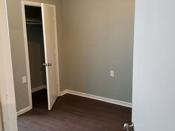 5th image of 7327 Bellefontaine Ave