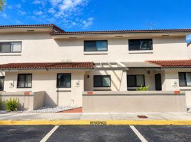 13448 SW 62nd St, Miami, FL