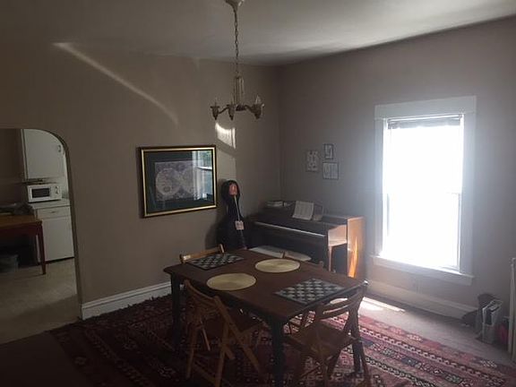 4th image of 1021 Dayton St SW #2