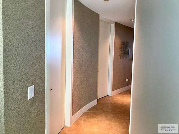 3rd image of 310A Padre Blvd APT 905
