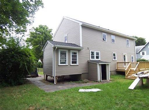 2nd image of 35 Glidden St