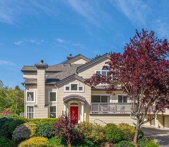 23 Erin Ln, Half Moon Bay, CA, 94019