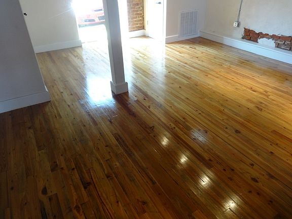 3rd image of 130 Bow St