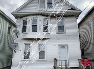 661 Oliver St #3, North Tonawanda, NY 14120