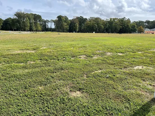 158 Muirfield Dr #328, Cape Charles, VA 23310