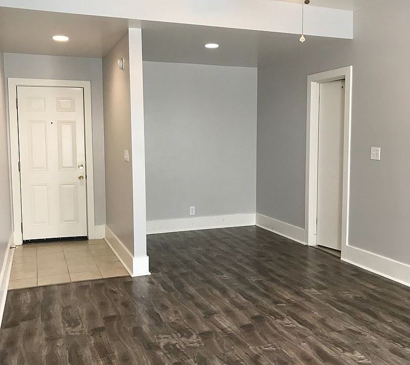 1st image of 131 S Avenue 63 APT 10