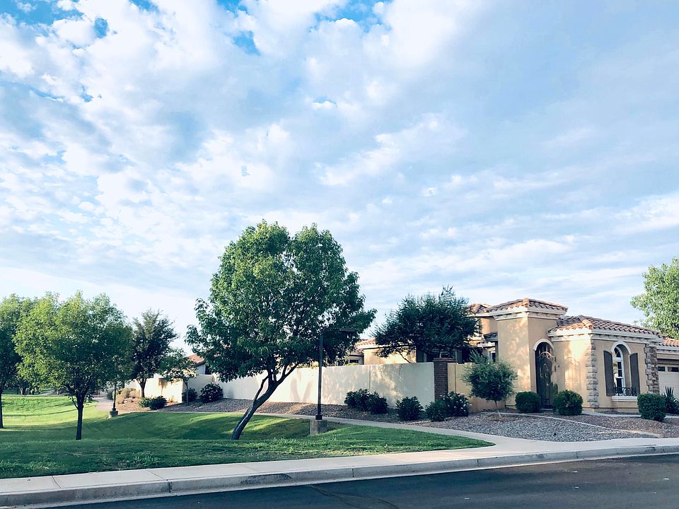 1st image of 2382 E Dogwood Dr