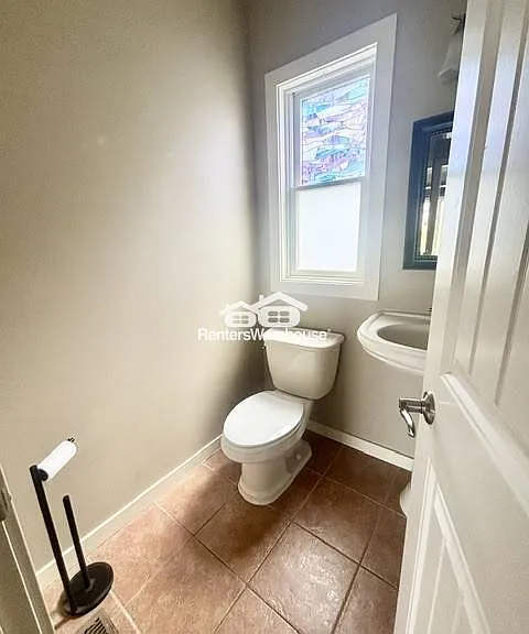 3317 Old Stone Way NE — Photo 11