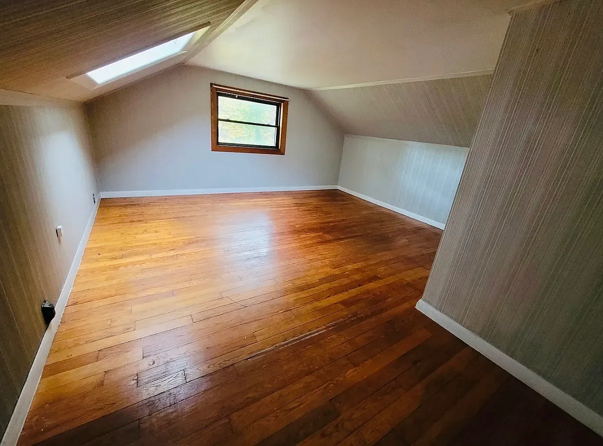 3 bed, 1890 sqft, $3,000 — Photo 3