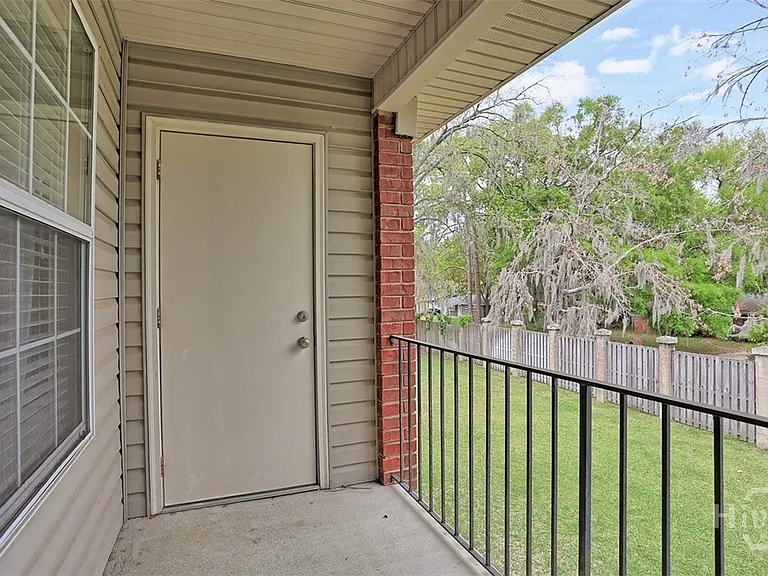 211 Edgewater Rd #40 — Photo 26