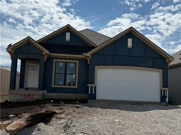 15335 W 161st St, Olathe, KS 66062