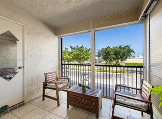 259 S Cypress Rd APT 519, Pompano Beach, FL 33060