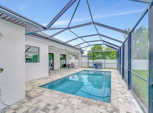 3222 SW Santa Barbara Pl, Cape Coral, FL 33914
