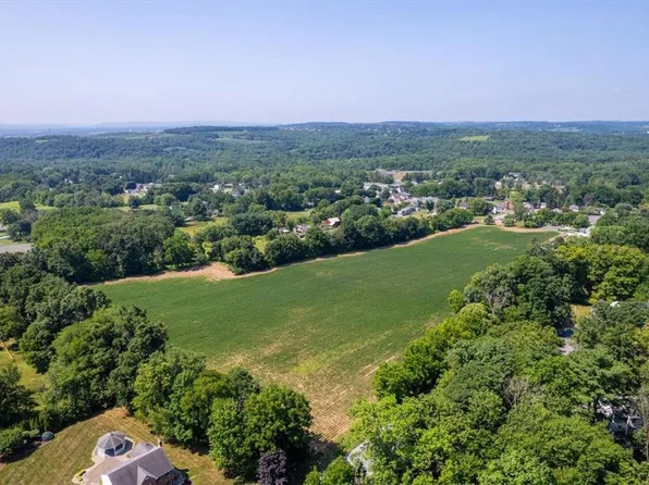 Belfast Rd, Nazareth, PA 18064