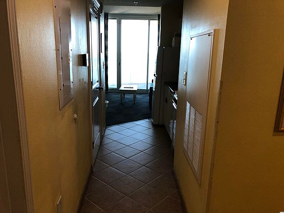 5th image of 300 N Ocean Blvd. #PH 1713