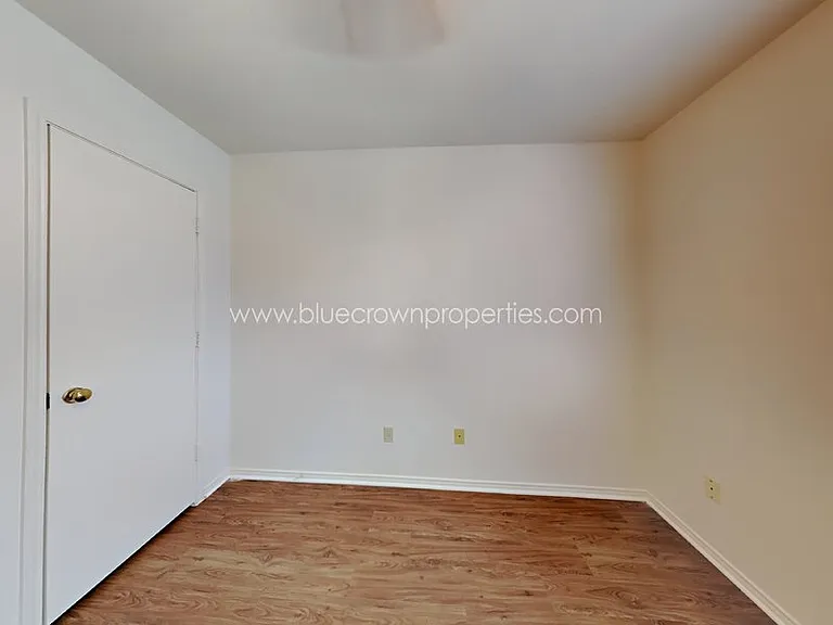 10317 Lone Pine Ln — Photo 9