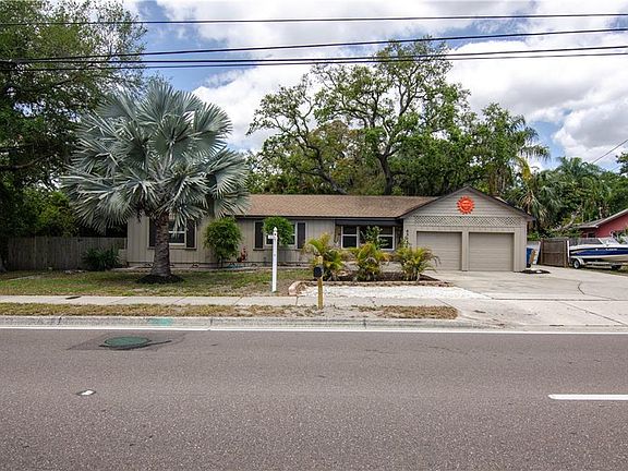 4th image of 6515 Gulfport Blvd S