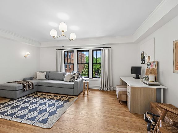 2nd image of 619 Washington Blvd APT 2E