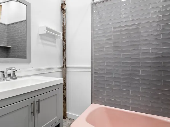 139 Schenectady Avenue image 8 of 12