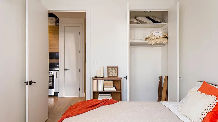 Rented by Nooklyn NYC LLC | media 38