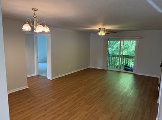 330 Sunderland Rd Unit 39, Worcester, MA 01604