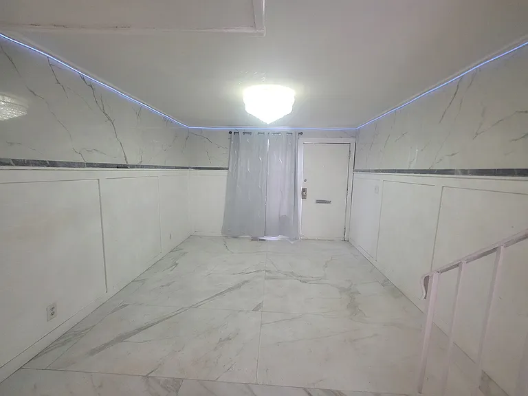 6531 S Carpenter St — Photo 14