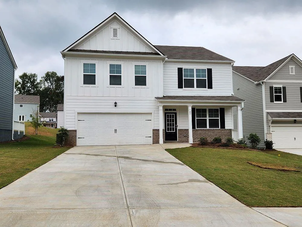 5 bed, 3.0 bath, 2804 sqft, $2,800 — Photo 1