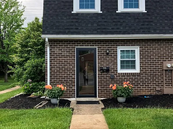 745 Hardwick Pl, York, PA 17404