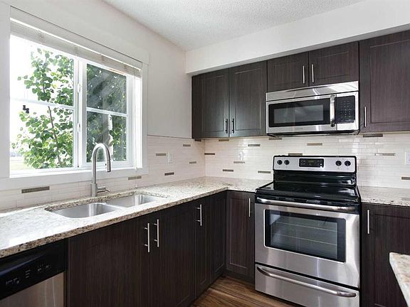 5th image of 755 NE Copperpond Blvd SE #3209