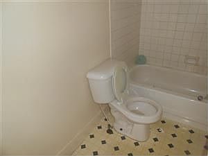 4th image of 1117 McPherson Ave #1