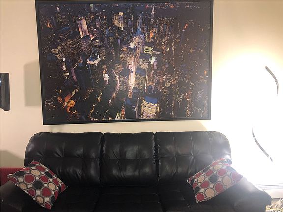 2nd image of 55 Tulip Ave #6-3