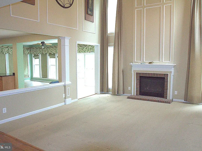 8828 Western Hemlock Way — Photo 11