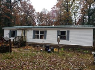 454 Seaman Rd, Wellston, MI 49689