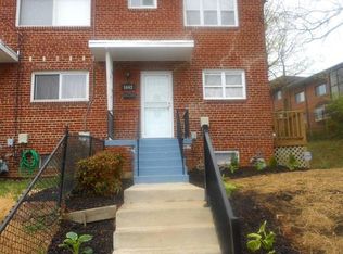 5042 Roseld Ct, Oxon Hill, MD 20745