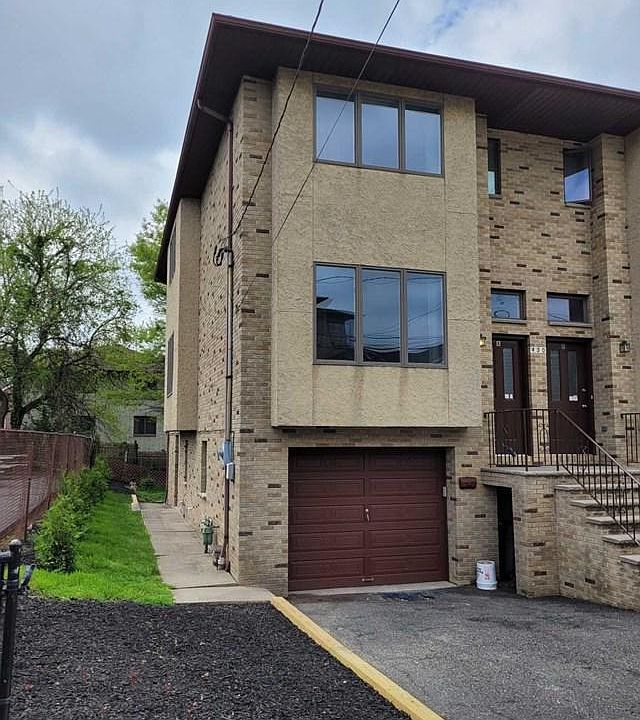 1st image of 430 Westview Pl APT A