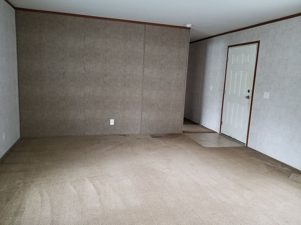 1st image of 4595 Knollwood Dr #12