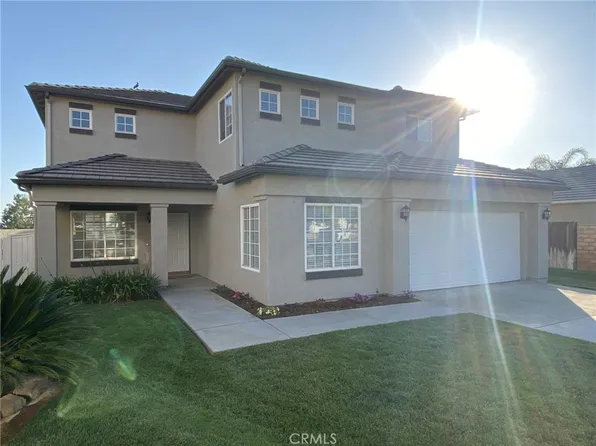 1024 Cottonwood Dr, Calimesa, CA 92320