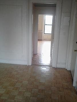 1st image of 907 Bedford Ave
