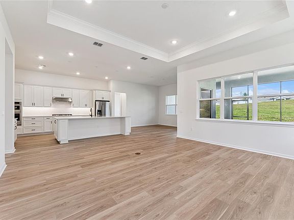 2nd image of 1552 SKYLINE HEIGHTS CIRCLE