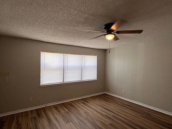 5th image of 5198 Danieli Dr N Unit B