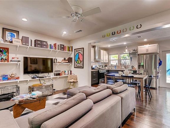 4th image of 1801 Brackenridge St Unit A