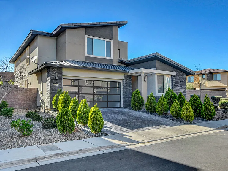 6005 Andezano Dr — Photo 2