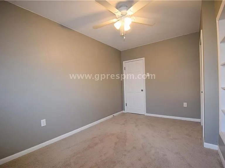 3235 Gaylord Ave — Photo 13