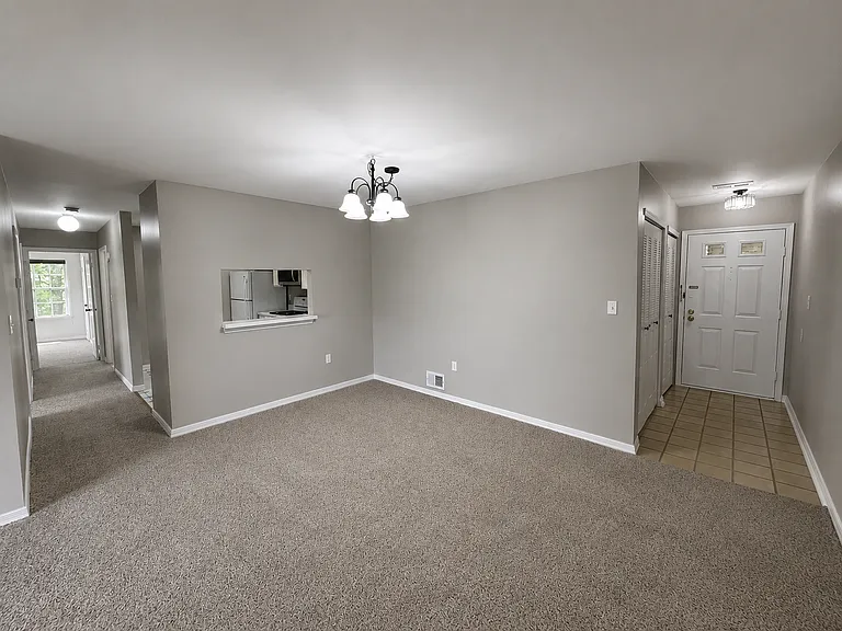 17 Barberry Ct — Photo 5