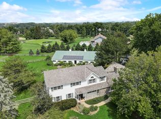 22154 N Harbor Rd, Barrington, IL 60010