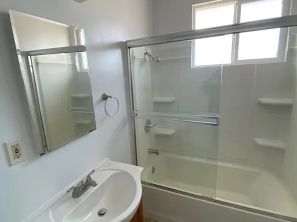 207 N Grandview Ave, Covina, CA 91723