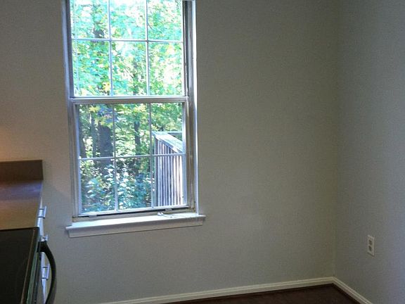 Kitchen - B'fast Nook