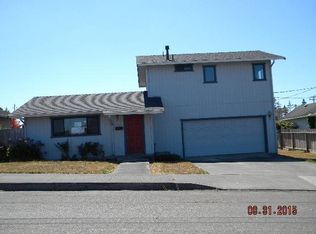 907 McCullen Ave, Eureka, CA 95503
